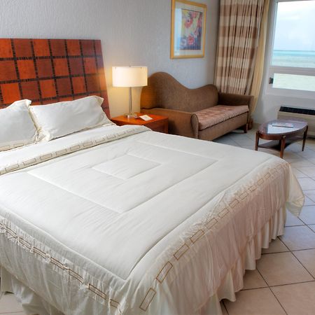 Ramada By Wyndham Princess Ciudad de Belice Habitación foto