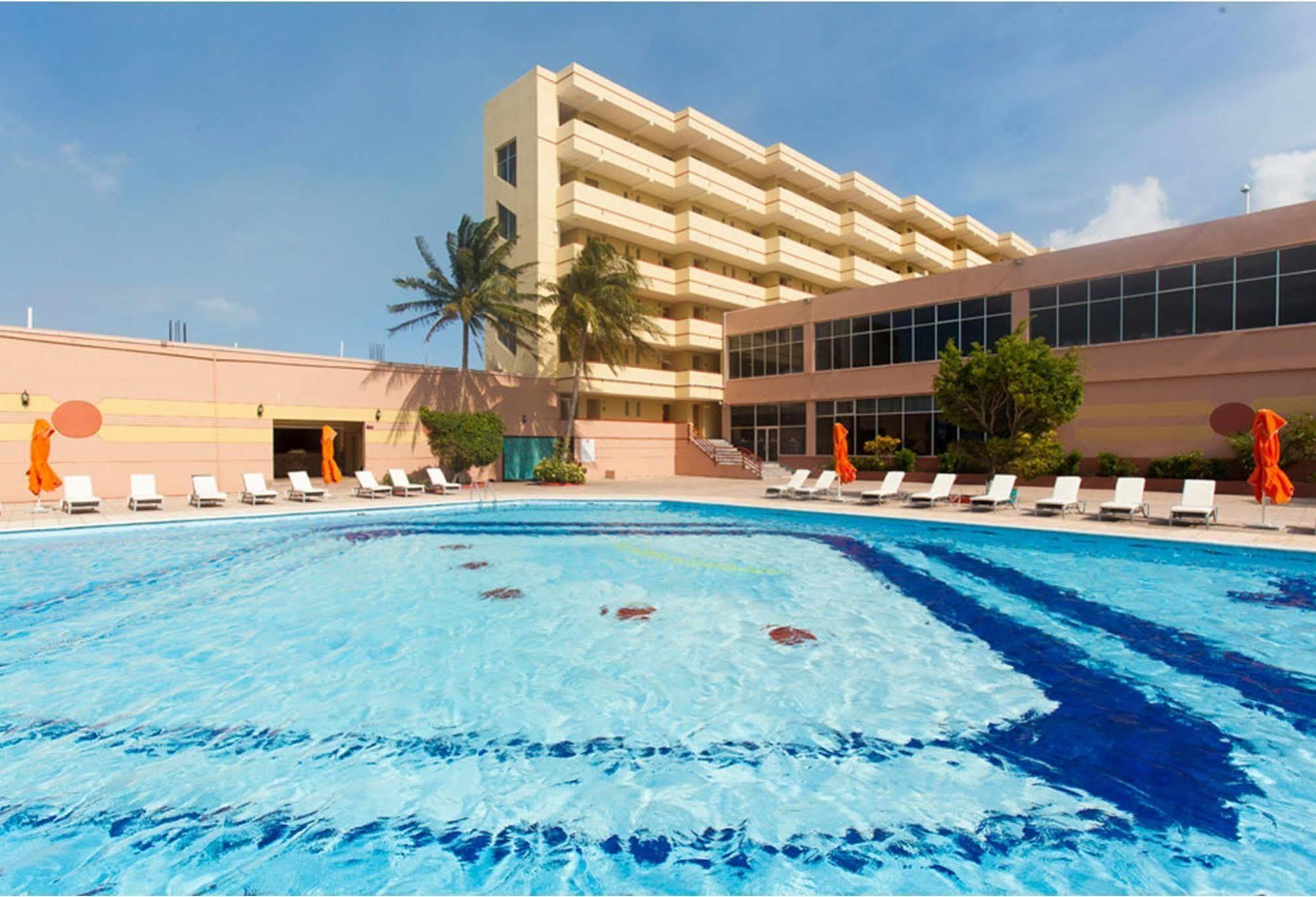 Ramada By Wyndham Princess Ciudad de Belice Exterior foto